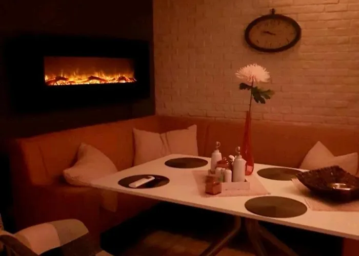 Апартамент синьо лято Бургас