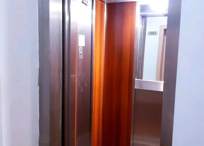 Апартамент синьо лято Бургас